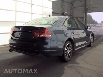 2015 Volkswagen Passat 1.8T S – miniatura 4