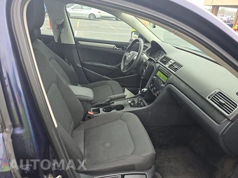 2015 Volkswagen Passat 1.8T S – miniatura 8