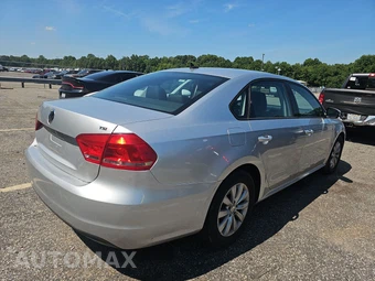 2015 Volkswagen Passat 1.8T S – miniatura 4