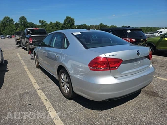 2015 Volkswagen Passat 1.8T S – miniatura 6