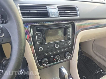 2015 Volkswagen Passat 1.8T SE w/Sunroof & Navigation - miniatura 11