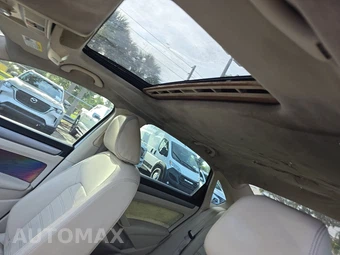 2015 Volkswagen Passat 1.8T SE w/Sunroof & Navigation - miniatura 17