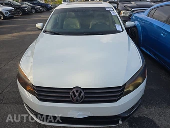 2015 Volkswagen Passat 1.8T SE w/Sunroof & Navigation - miniatura 2