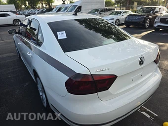 2015 Volkswagen Passat 1.8T SE w/Sunroof & Navigation - miniatura 6