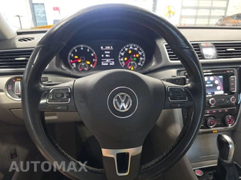 2015 Volkswagen Passat 1.8T SE w/Sunroof & Navigation – miniatura 10