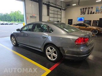 2015 Volkswagen Passat 1.8T SE w/Sunroof & Navigation – miniatura 6
