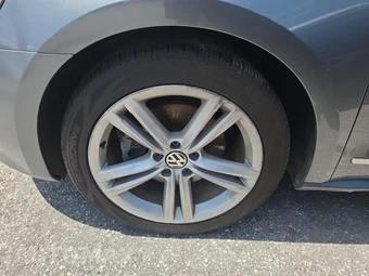 2015 Volkswagen Passat 1.8T SE w/Sunroof & Navigation - miniatura 8