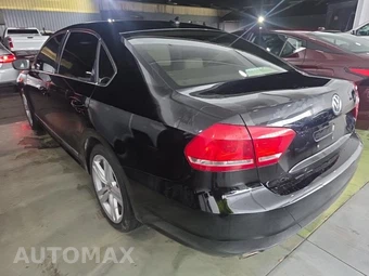2015 Volkswagen Passat 1.8T SEL Premium – miniatura 6