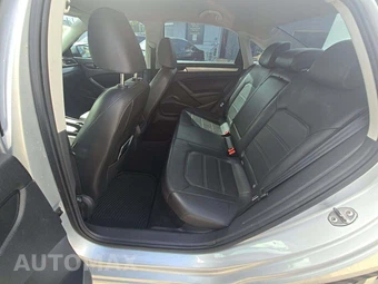 2015 Volkswagen Passat 1.8T Wolfsburg Edition - miniatura 13