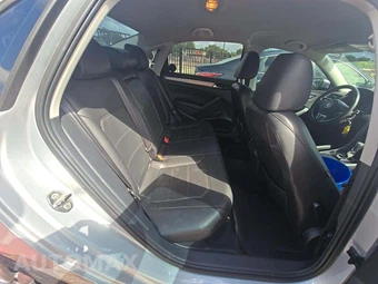 2015 Volkswagen Passat 1.8T Wolfsburg Edition - miniatura 16
