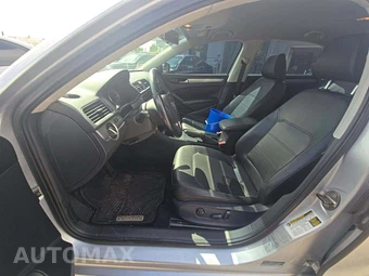 2015 Volkswagen Passat 1.8T Wolfsburg Edition - miniatura 6