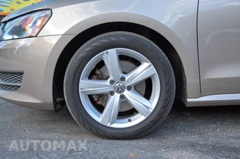 2015 Volkswagen Passat TDI SE - miniatura 12