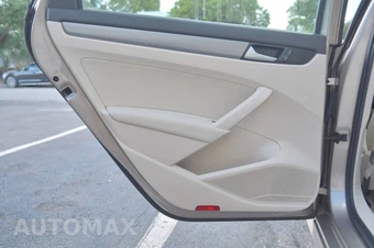 2015 Volkswagen Passat TDI SE - miniatura 13