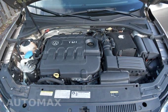 2015 Volkswagen Passat TDI SE - miniatura 23