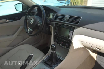 2015 Volkswagen Passat TDI SE - miniatura 46