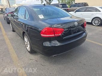 2015 Volkswagen Passat TDI SE w/Sunroof - miniatura 6