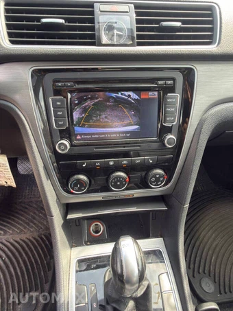 2015 Volkswagen Passat TDI SE w/Sunroof - miniatura 9
