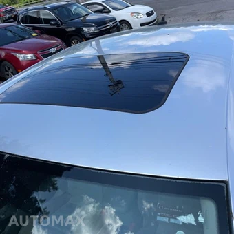 2015 Volkswagen Passat TDI SEL Premium - miniatura 9