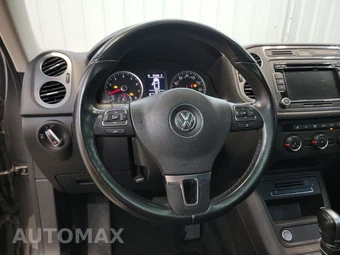 2015 Volkswagen Tiguan SE w/Appearance – miniatura 10