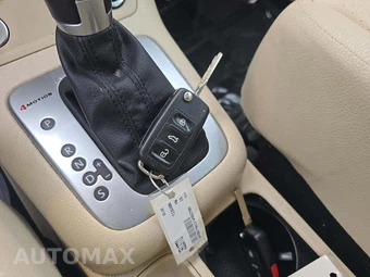 2015 Volkswagen Tiguan SE w/Appearance - miniatura 5