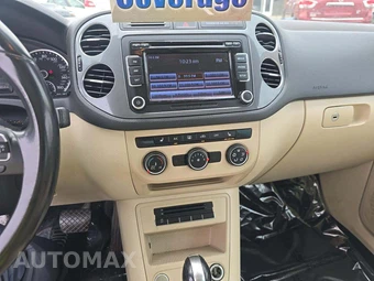 2015 Volkswagen Tiguan SE w/Appearance - miniatura 7