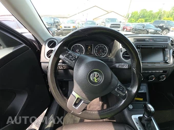 2015 Volkswagen Tiguan SE w/Appearance - miniatura 10