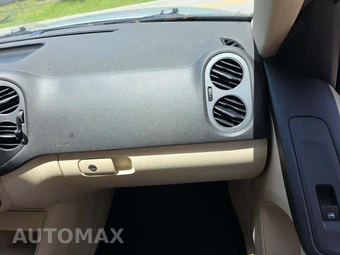 2015 Volkswagen Tiguan SE – miniatura 19