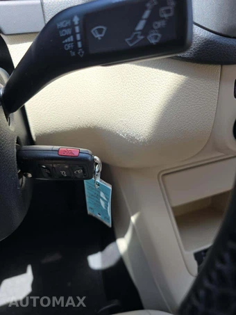 2015 Volkswagen Tiguan SE – miniatura 8