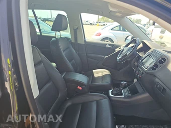 2015 Volkswagen Tiguan SE – miniatura 8