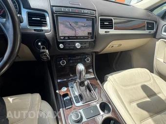 2015 Volkswagen Touareg V6 Lux - miniatura 8
