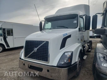 2015 Volvo D13 - car from the USA, Manheim Buy-Now listing at AUTOMAX
