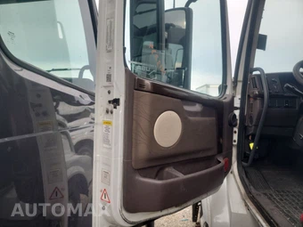 2015 Volvo D13 - miniatura 9