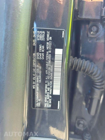 2015 Volvo S60 T5 Premier – miniatura 2