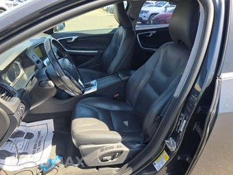 2015 Volvo S60 T5 Premier – miniatura 3