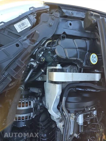 2015 Volvo S60 T5 Premier – miniatura 31