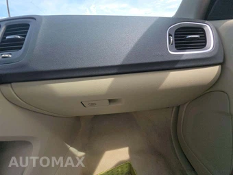 2015 Volvo S60 T5 Premier - miniatura 16