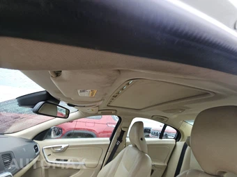 2015 Volvo S60 T5 Premier – miniatura 21