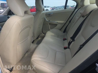 2015 Volvo S60 T5 Premier - miniatura 13