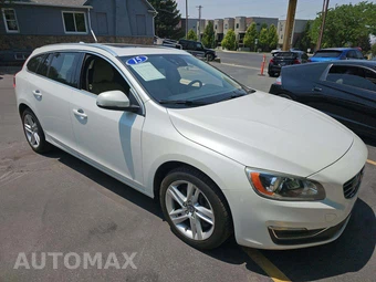 2015 Volvo V60 T5 Premier Plus – miniatura 4