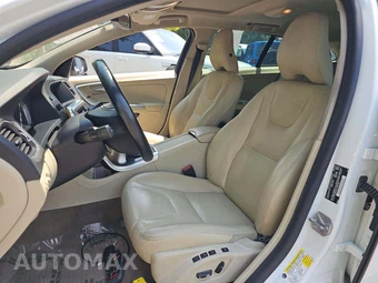 2015 Volvo V60 T5 Premier Plus – miniatura 6