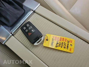 2015 Volvo V60 T5 Premier Plus – miniatura 8