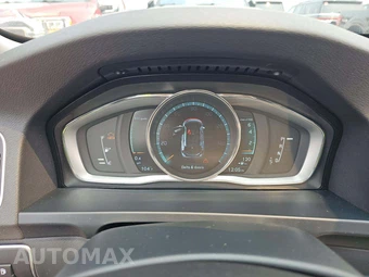 2015 Volvo V60 T5 Premier – miniatura 6
