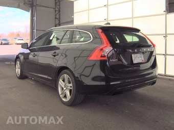2015 Volvo V60 T5 Premier – miniatura 6