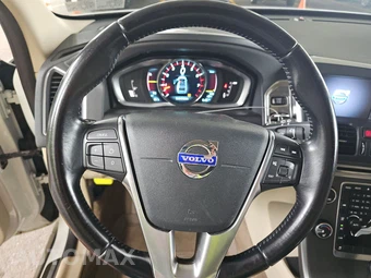 2015 Volvo XC60 3.2 Premier Plus – miniatura 16