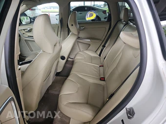 2015 Volvo XC60 3.2 Premier Plus – miniatura 19