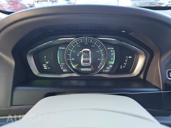 2015 Volvo XC60 T5 Platinum – miniatura 12