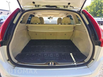 2015 Volvo XC60 T5 – miniatura 14