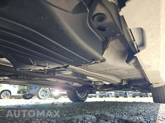2015 Volvo XC60 T5 – miniatura 17