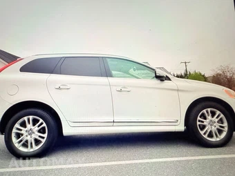 2015 Volvo XC60 T5 - miniatura 5