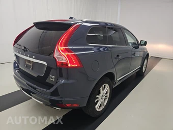 2015 Volvo XC60 T5 – miniatura 4